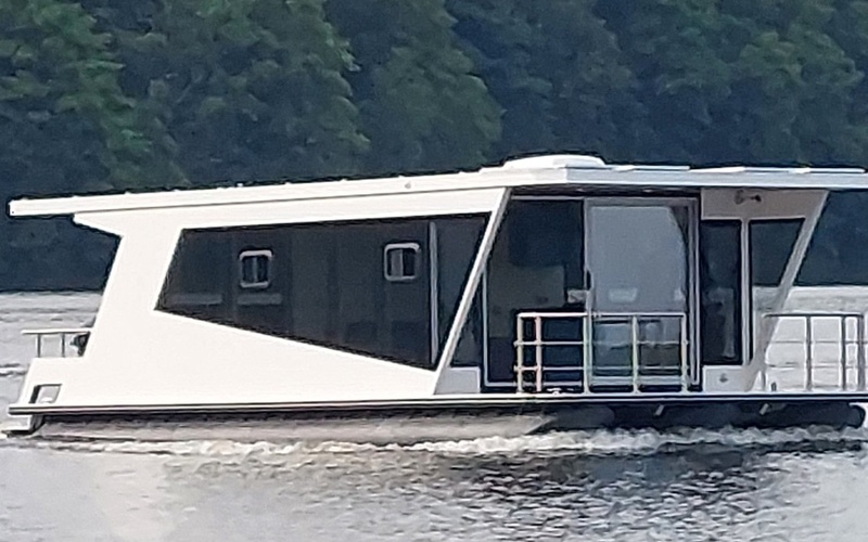 Inter Corpora Stilet