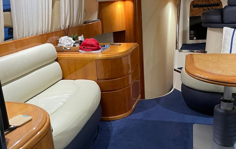 Azimut 39 (2004)
