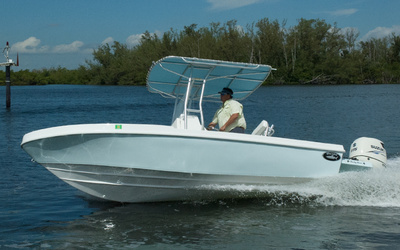 Dusky 217 Open Fisherman