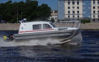 Astron Marin Многоцелевой катамаран с аэростатической разгрузкой Стайер