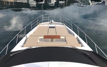 Azimut 66