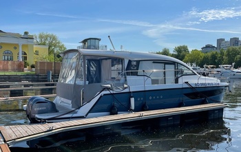 Sealine C335 (2022)