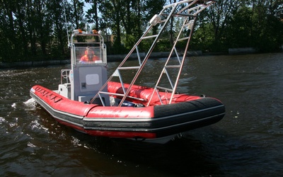 Special boats Kalmar 610