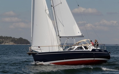 Nauticat 37