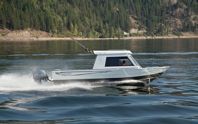 KingFisher 2425 Escape HT