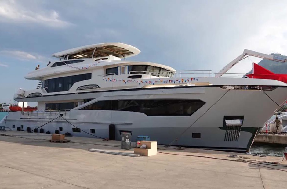 AvA Yachts Lady Caroline