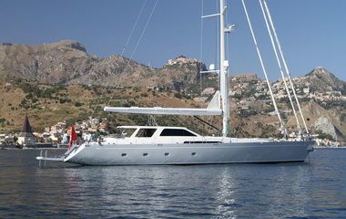 Custom Boats Silver Lining