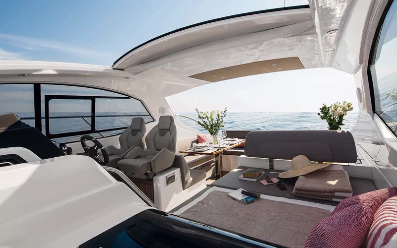 Azimut Atlantis 43