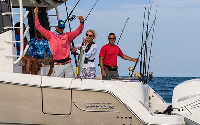 Boston Whaler 405 Conquest