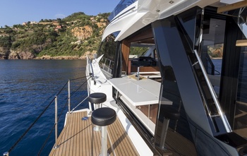 Galeon 500 Fly (2016)