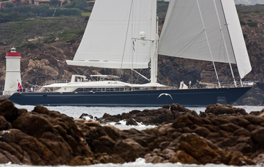 Perini Navi Bayesian