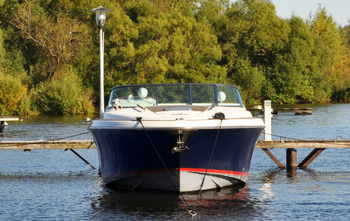 Chris-Craft Corsair 36