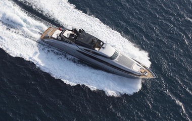 Palmer Johnson Silver Wave