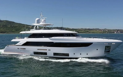 Quicksilver Activ 555 Cabin
