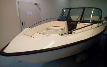 Velvette Bowrider 18 Prime