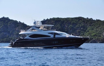 Sunseeker 88 Yacht
