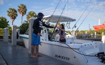 Blackfin 272DC