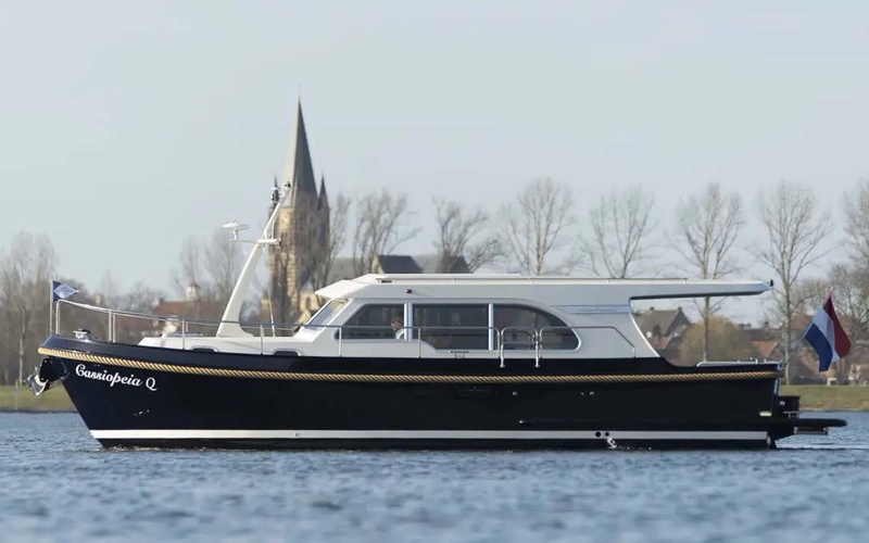 Linssen Grand Sturdy 35.0 Sedan