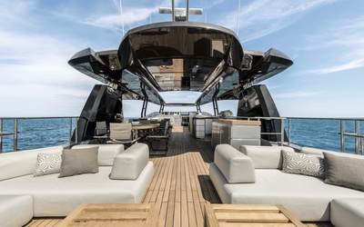 Monte Carlo Yachts 105