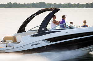 Cruisers Yachts 298 Bow Rider