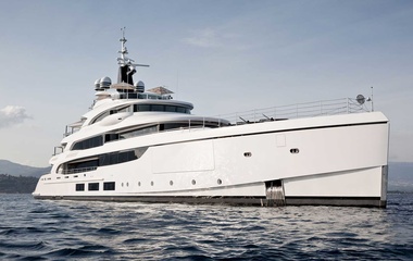 Benetti Triumph