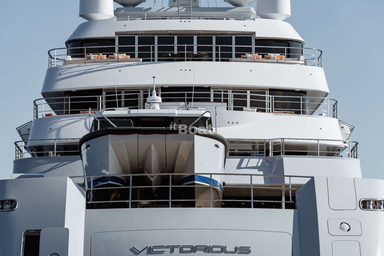 superyacht victorious