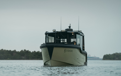 X shore PRO Cabin 8000