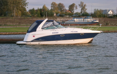 Chaparral 290 Signature