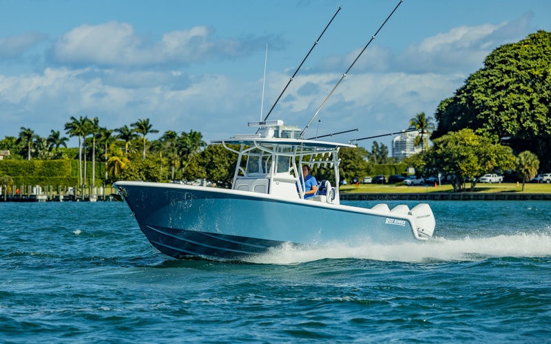 Reef Runner 340 Open