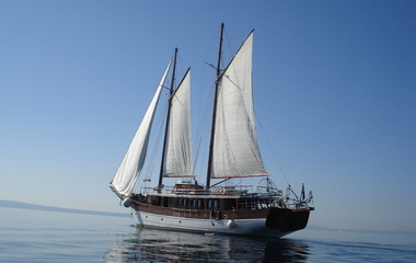 Custom Boats Romanca