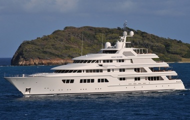 Feadship Ebony Shine