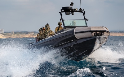 Rybinsk shipyard БК-10