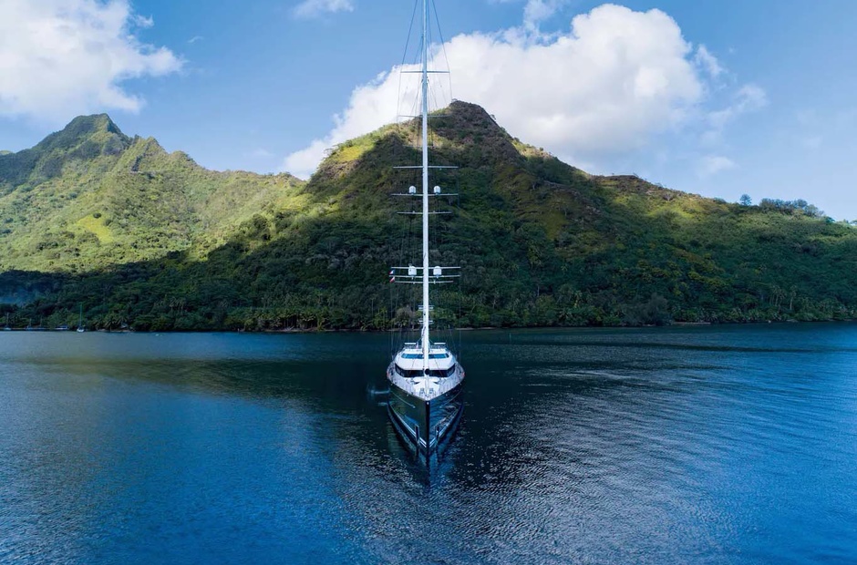 Royal Huisman  Ravenger