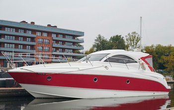 2008, Beneteau Monte Carlo 37 HT