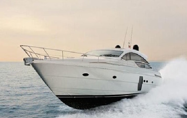 Pershing 64
