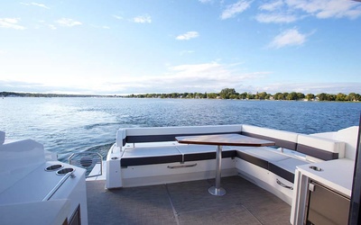 Cruisers Yachts 46 Cantius