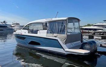 Sealine C335 (2022)