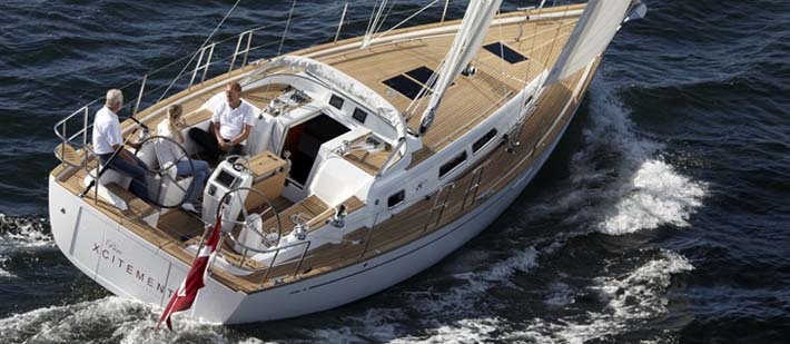 X-Yachts XC38 - "Luxury Cruiser"