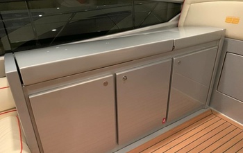 Pershing Yachts 56 (2008)