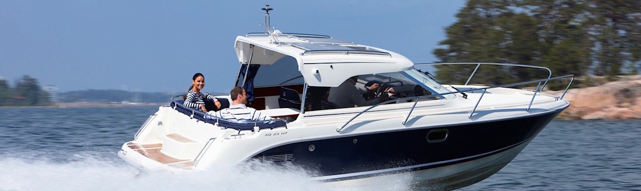 Motorboats with semi-enclosed cabins that provide some protection from the elements while still enjoying the fresh air.