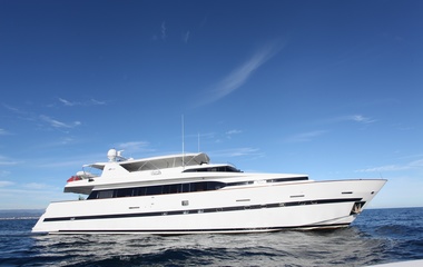 Azimut Moondance