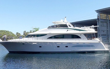CL Yachts Yoly