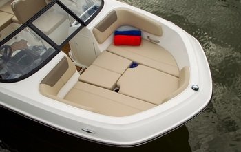Bayliner VR6 Bowrider (2022)