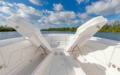 Intrepid  345 Nomad FE