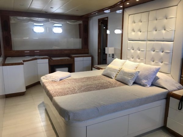 Mangusta Belisa