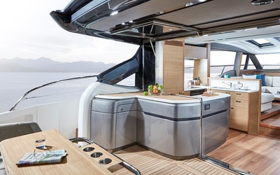 Princess V65