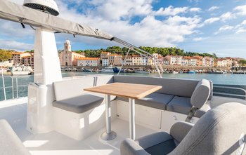 Beneteau Swift Trawler 41 Fly (2020)