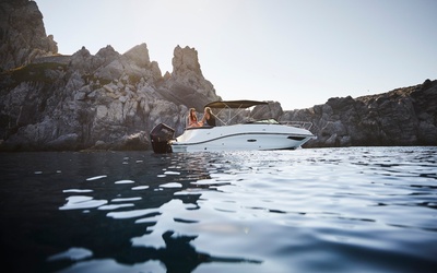 Sea Ray Sun Sport 230 OB